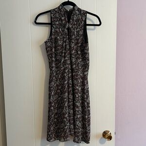 Like new loft floral print sleeveless dress